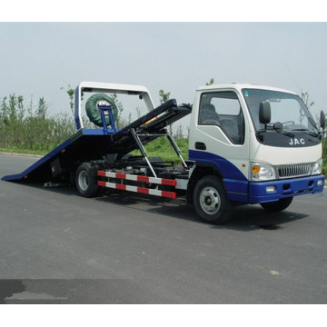 3-4 Ton Flatbed Tow Truck Wrecker with Good Price